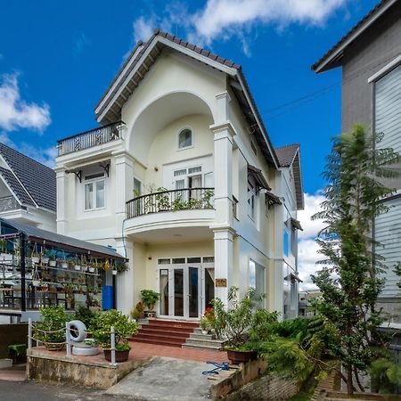 Da Quy Villa Da Lat Exterior photo